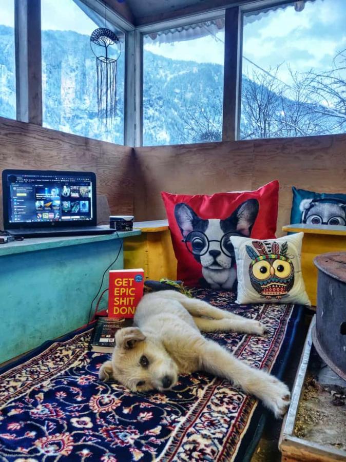 Mars Monkey Hostel & Cafe Manāli Extérieur photo